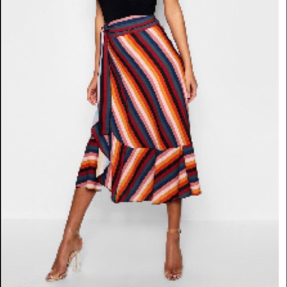 Boohoo wrap ruffle striped skirt and can convert to a dress.